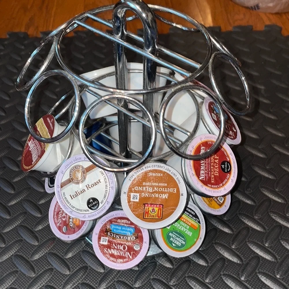 KEURIG tea coffee pod holder rotating silver circle kitchen bar office sturdy 27